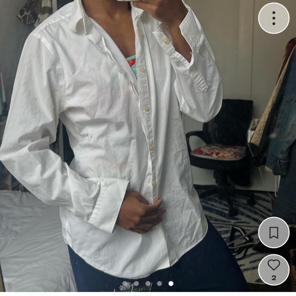 White cotton button-up - Picture 2 of 5